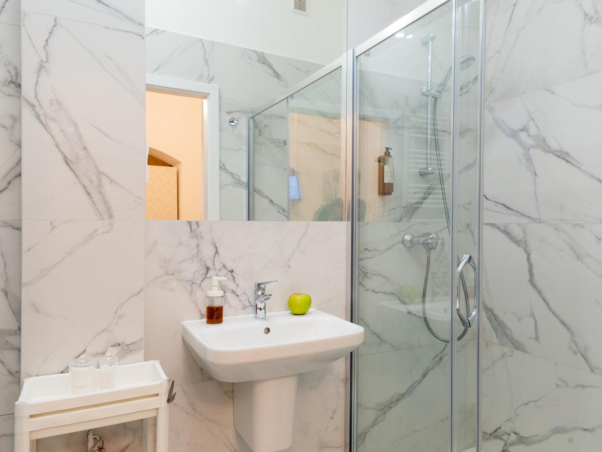Apartamenty Nikodem In Old Town - Krakow Center Екстериор снимка